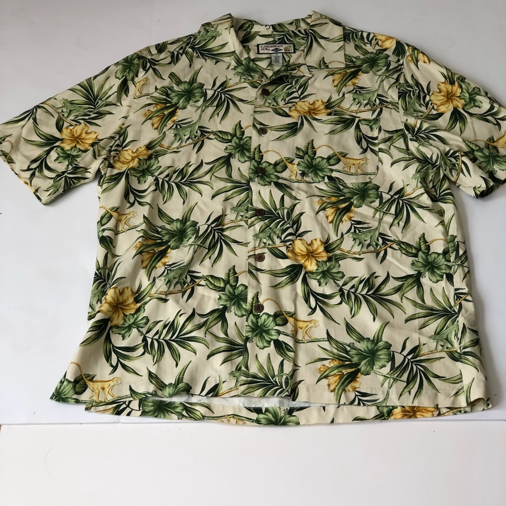 Men’s Caribbean Joe Hawaiian Button Down Shirt